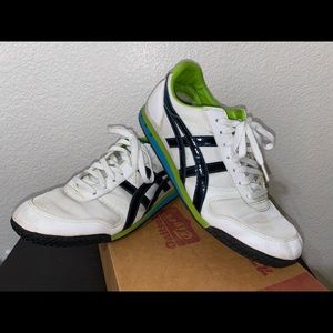 Asics Onitsuka Tiger Ultimate 81 White/Jet Black
